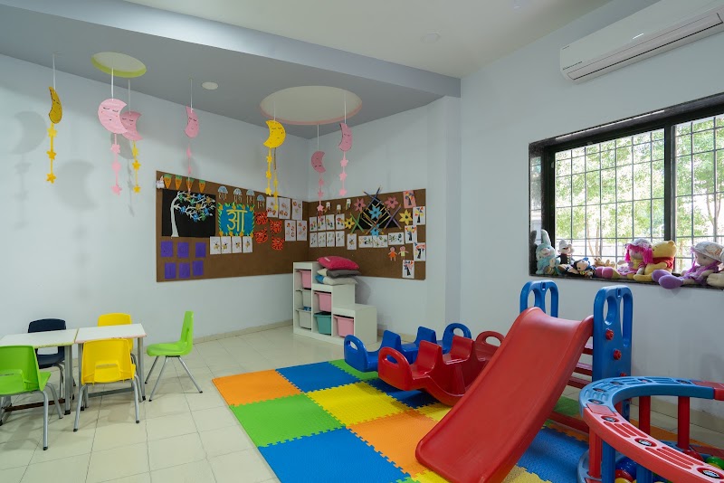 Bubbles Preschool - Kids Pre-School in Raipur
