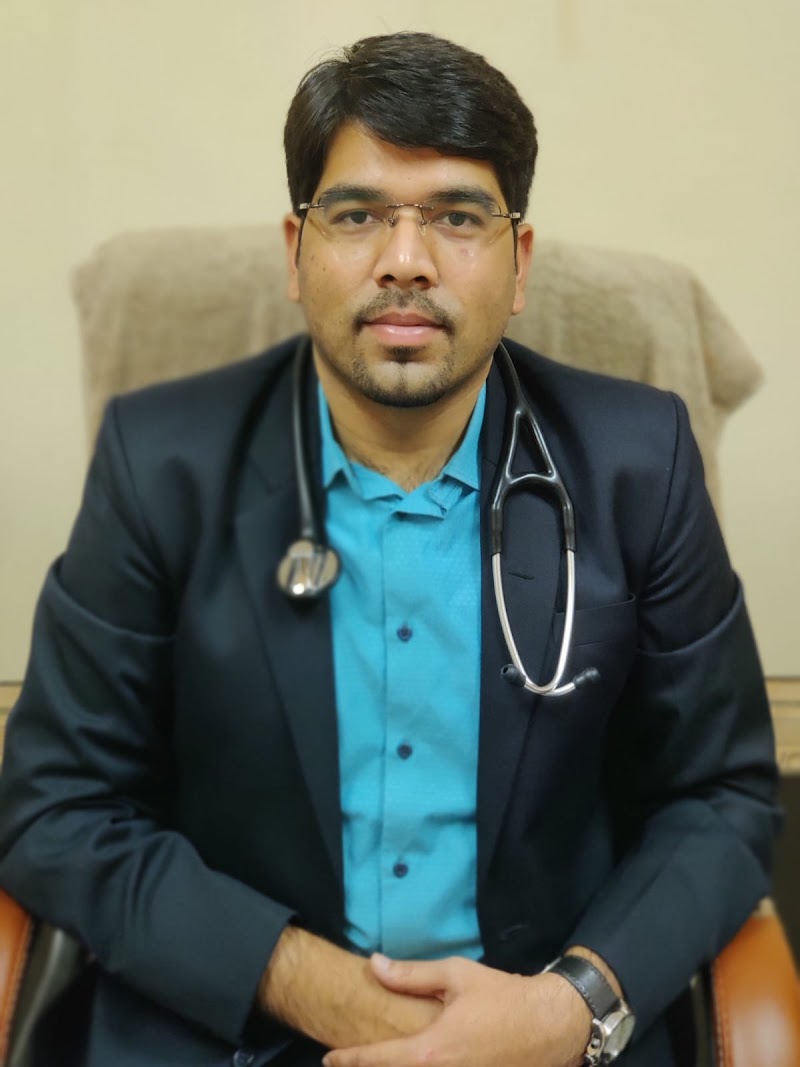 Dr. Sanjeev Kumar - Cardiologist in Raipur