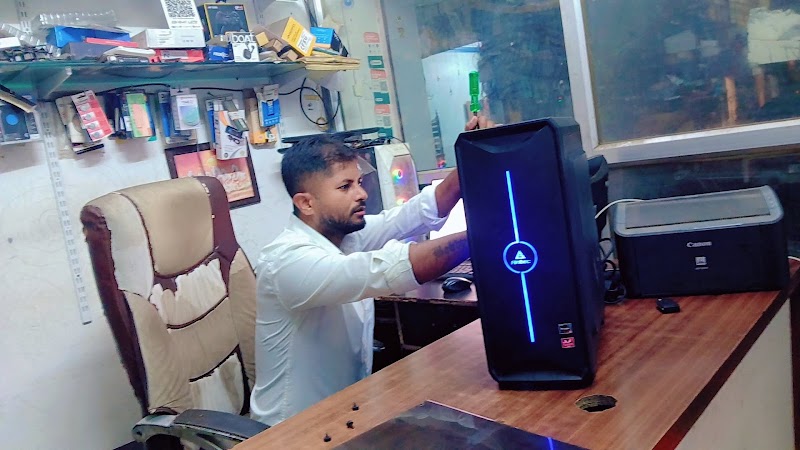 LAPTOP - Computer Shop in Raipur