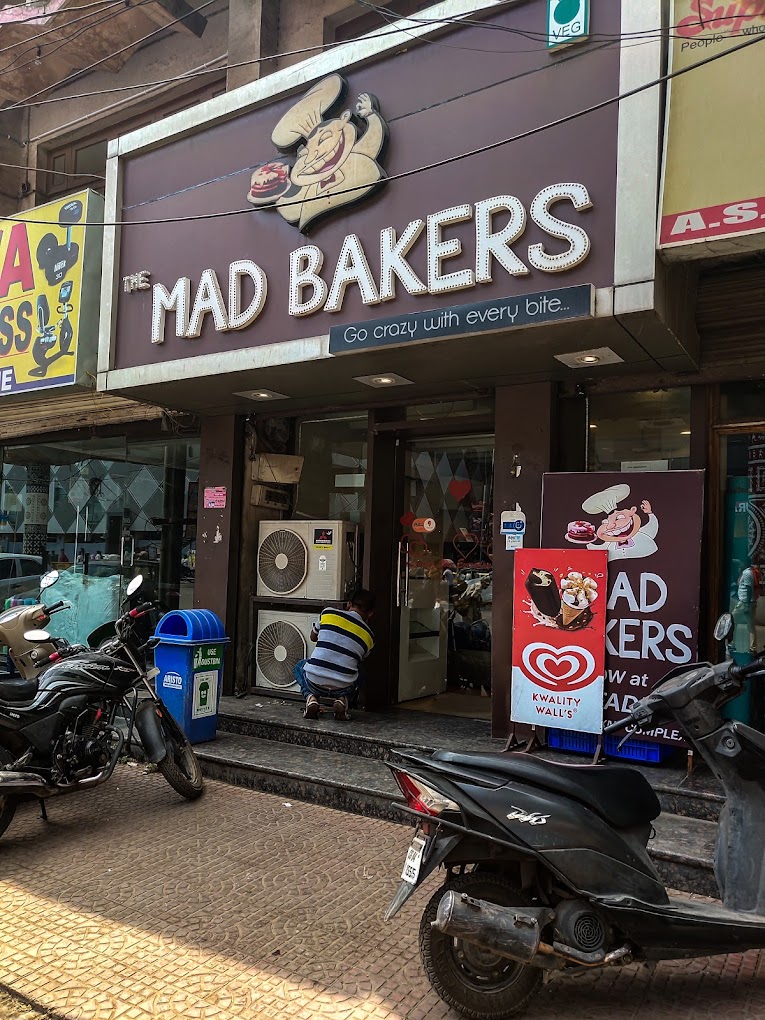 The Mad Baker's - Bakery in Raipur