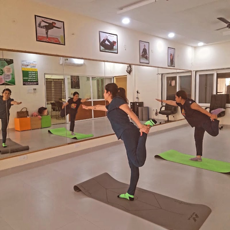 Twist Yoga Centre - Yoga Center in Raipur