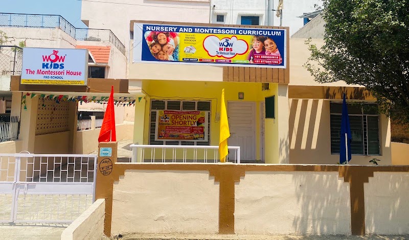 WOW KIDS THE MONTESSORI - Kids Pre-School in Raipur